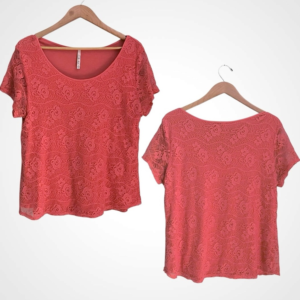 Leo Nicole~Women’s Lace Coral Blouse XL – Romantic, Soft, Flowy - Picture 3 of 9